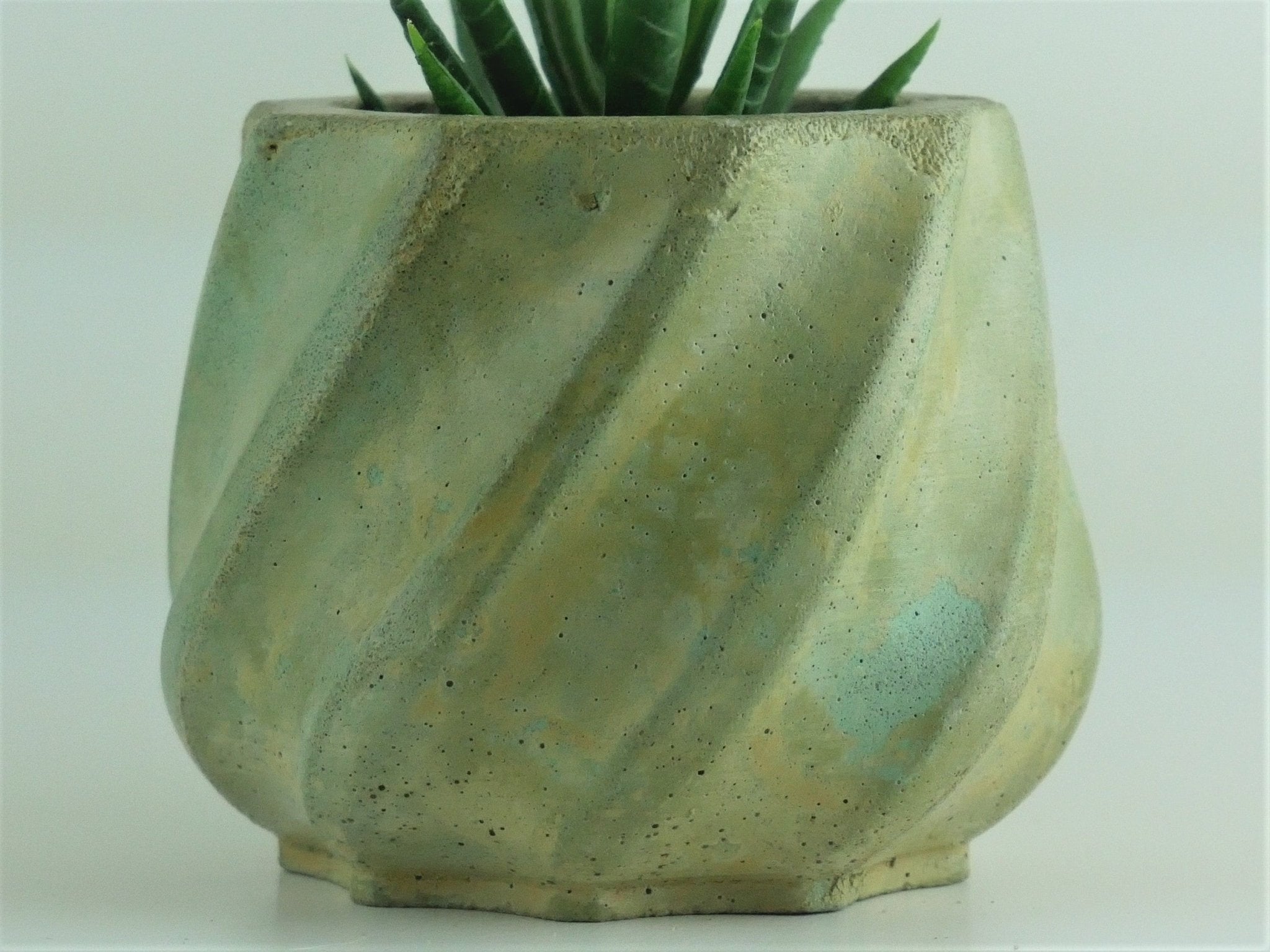 Nejire - Cement Planter - Planter - Liminal Goods